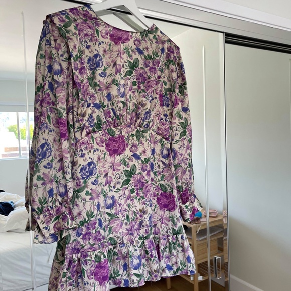 Zara Dresses & Skirts - Floral dress Zatra